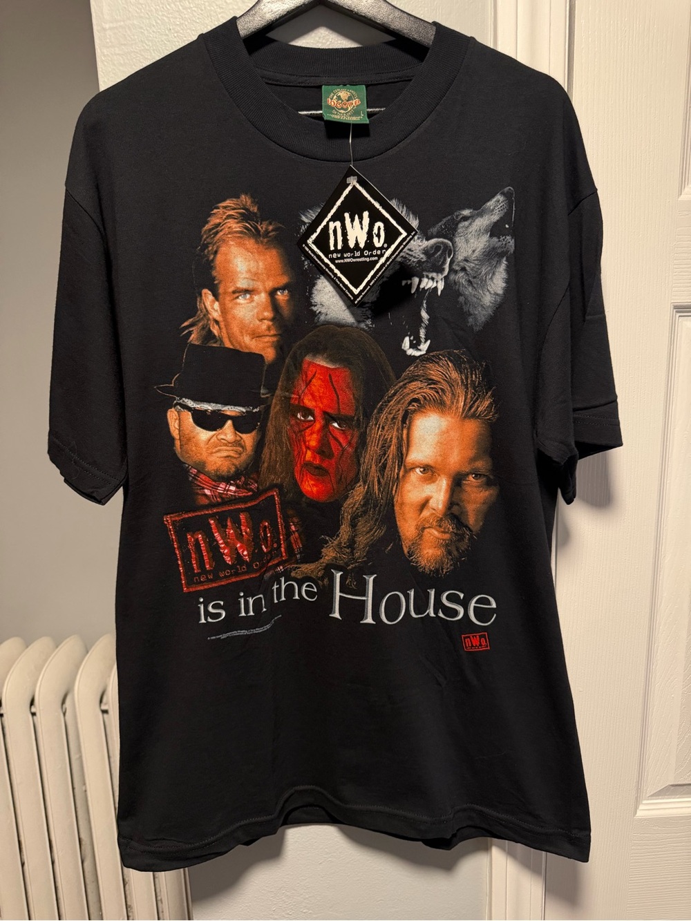 Vintage 1998 NWT WCW NWO Is In The House Wolfpac T Shirt Size Men’s Large